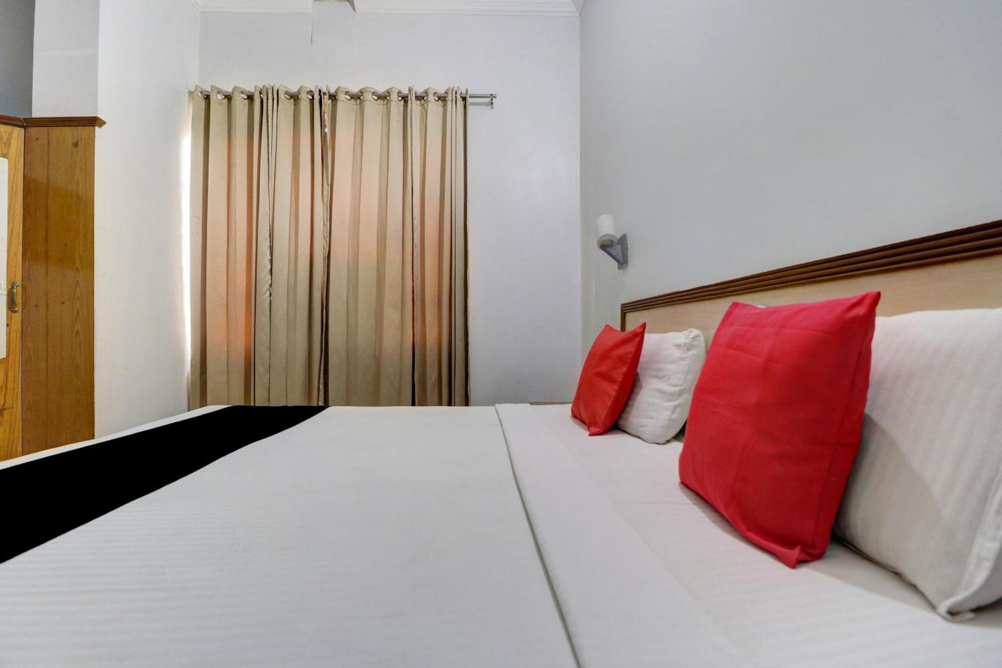 Capital O Divine Otel Amritsar Dış mekan fotoğraf